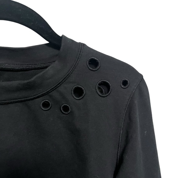 Lululemon Eyelet Space Crew - Picture 7 of 10